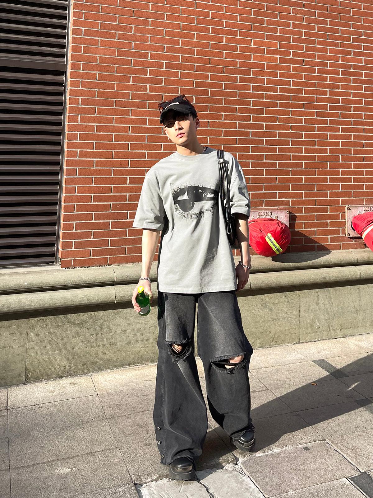 HD Eye Graphic T-Shirt