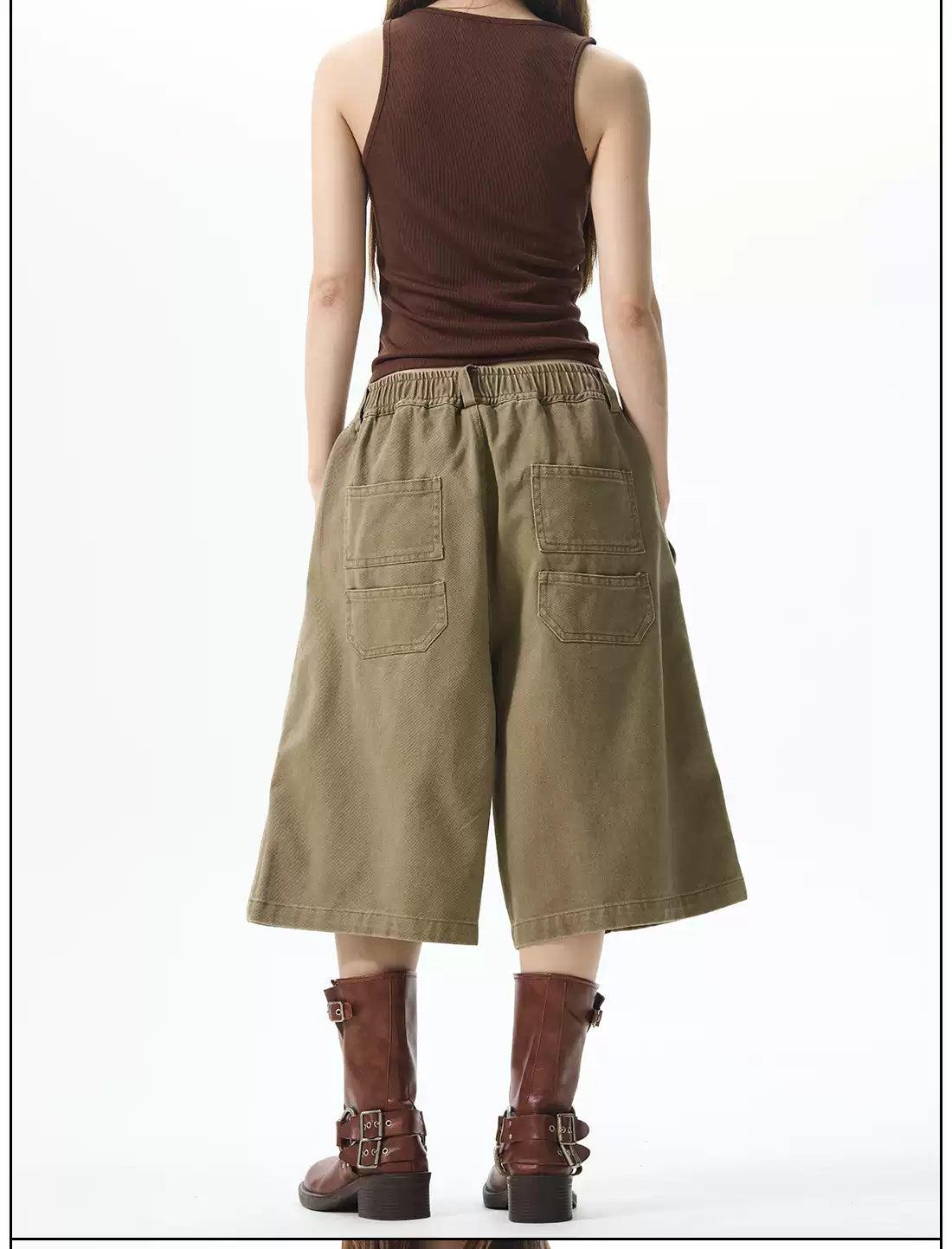 Chic Pocket Elastic Waist Cargo Shorts