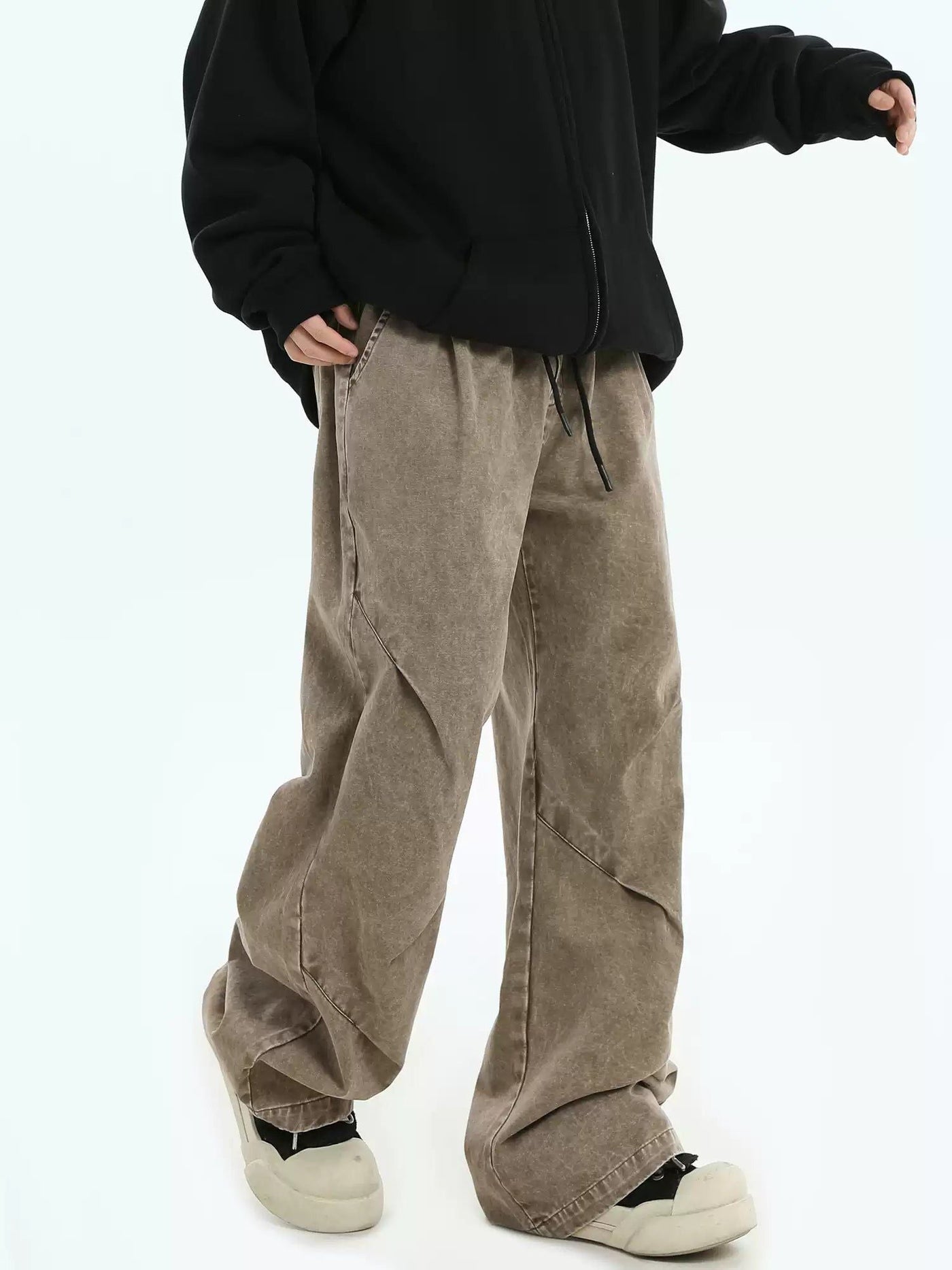 Washed Pleated Bootcut Jeans