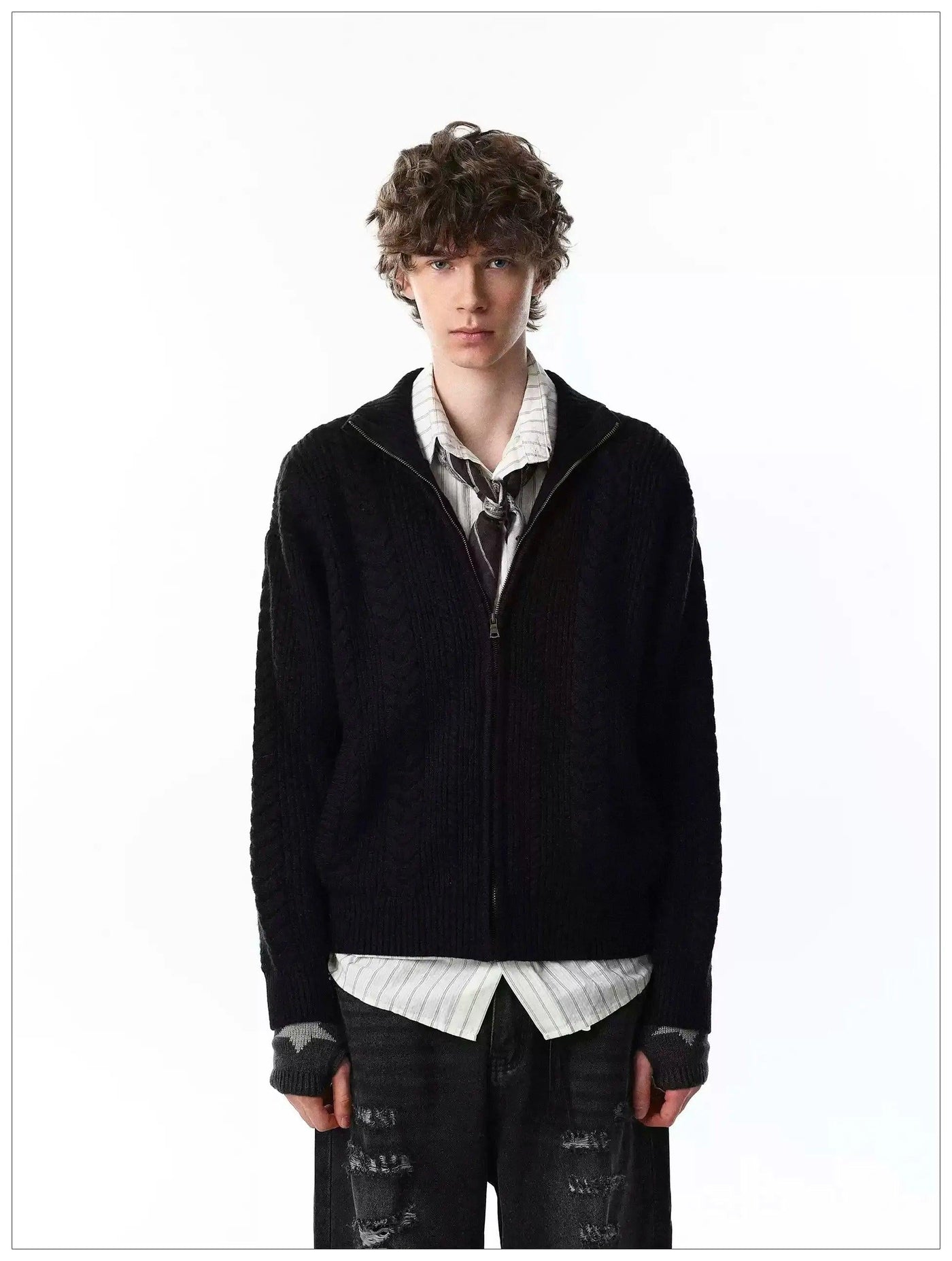 Pattern Knit Zipped Jacket