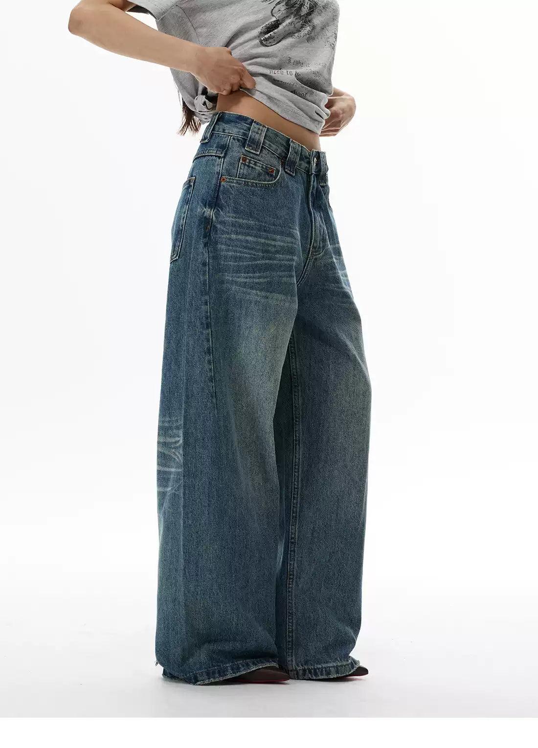 Distressed Whiskers Wide Cut Jeans