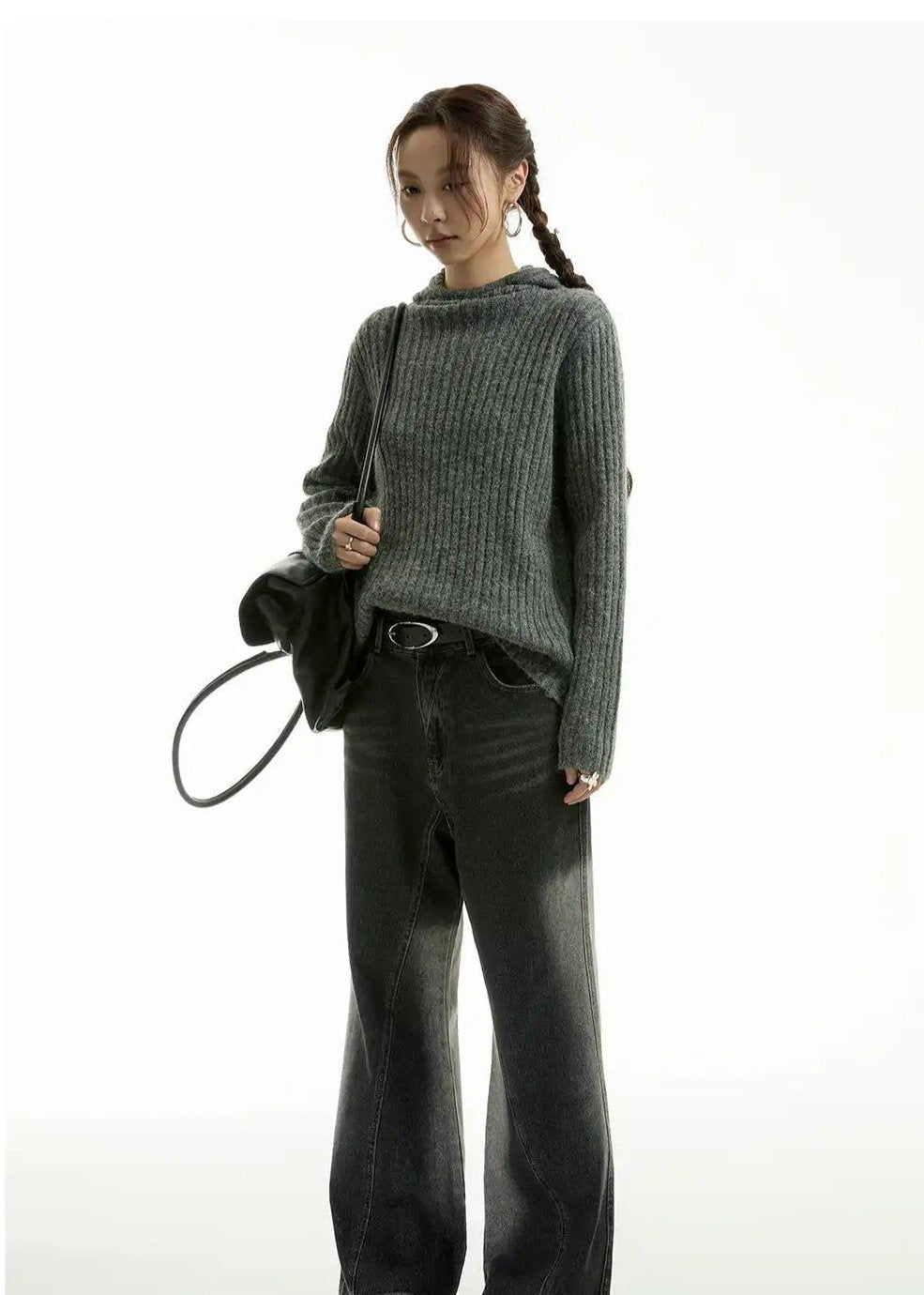 Ribbed Hooded Slim Sweater