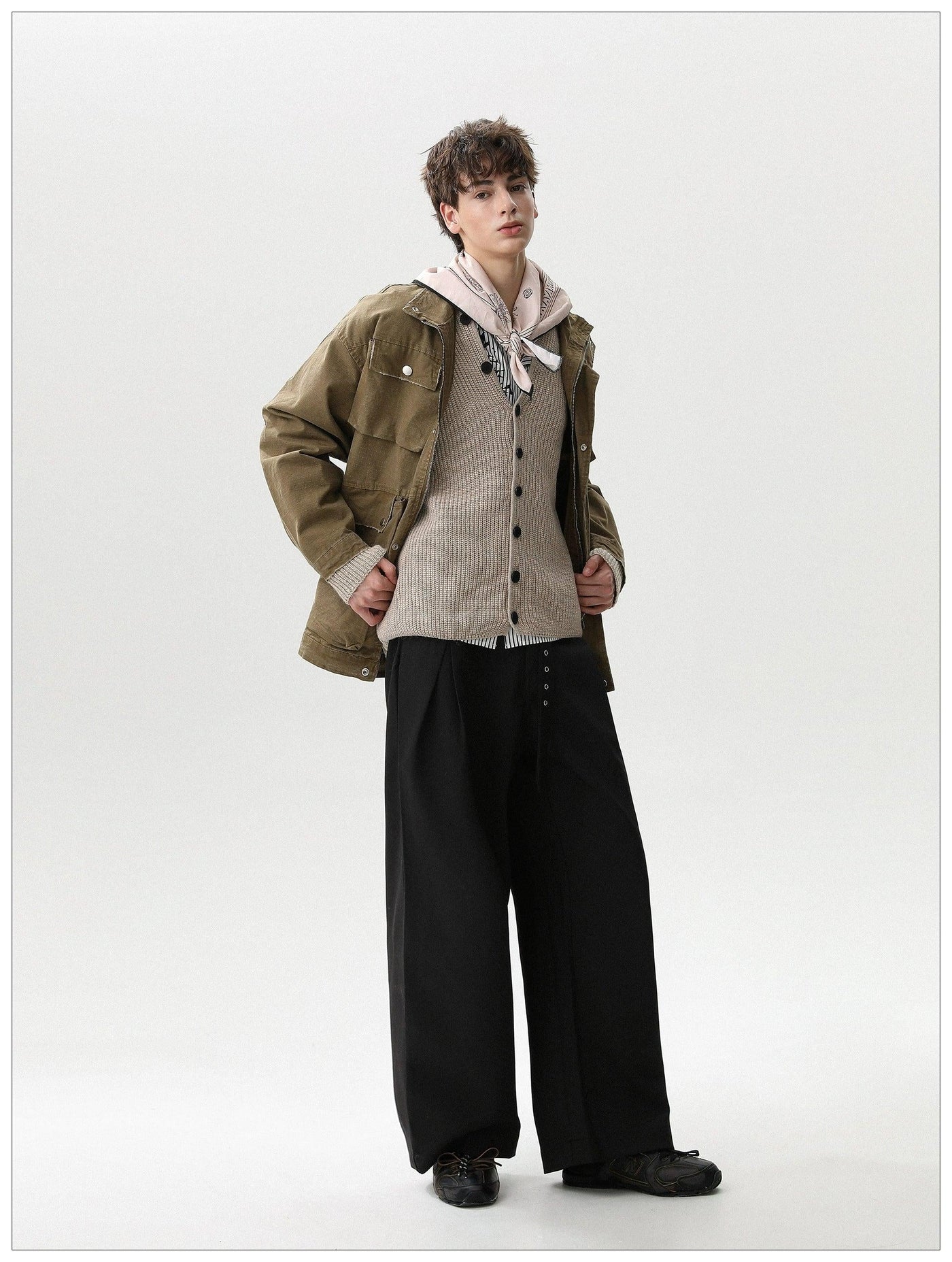 Multiple Pockets Snap Buttoned Jacket