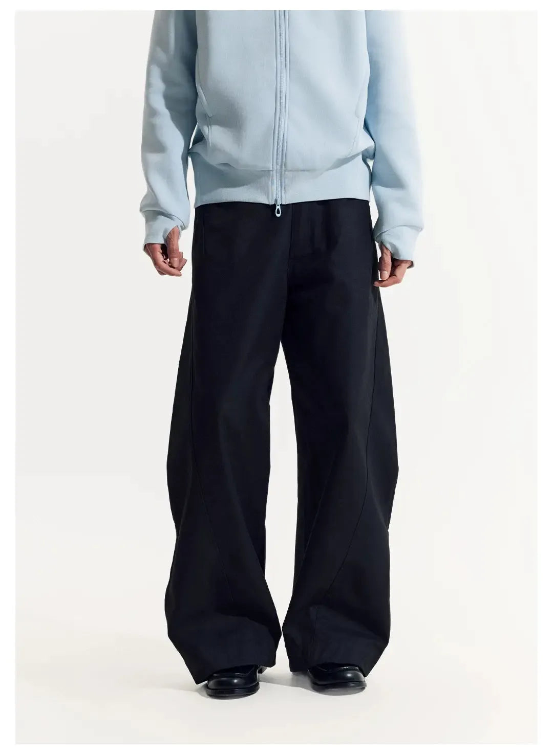 Curved Wide Cut Pants