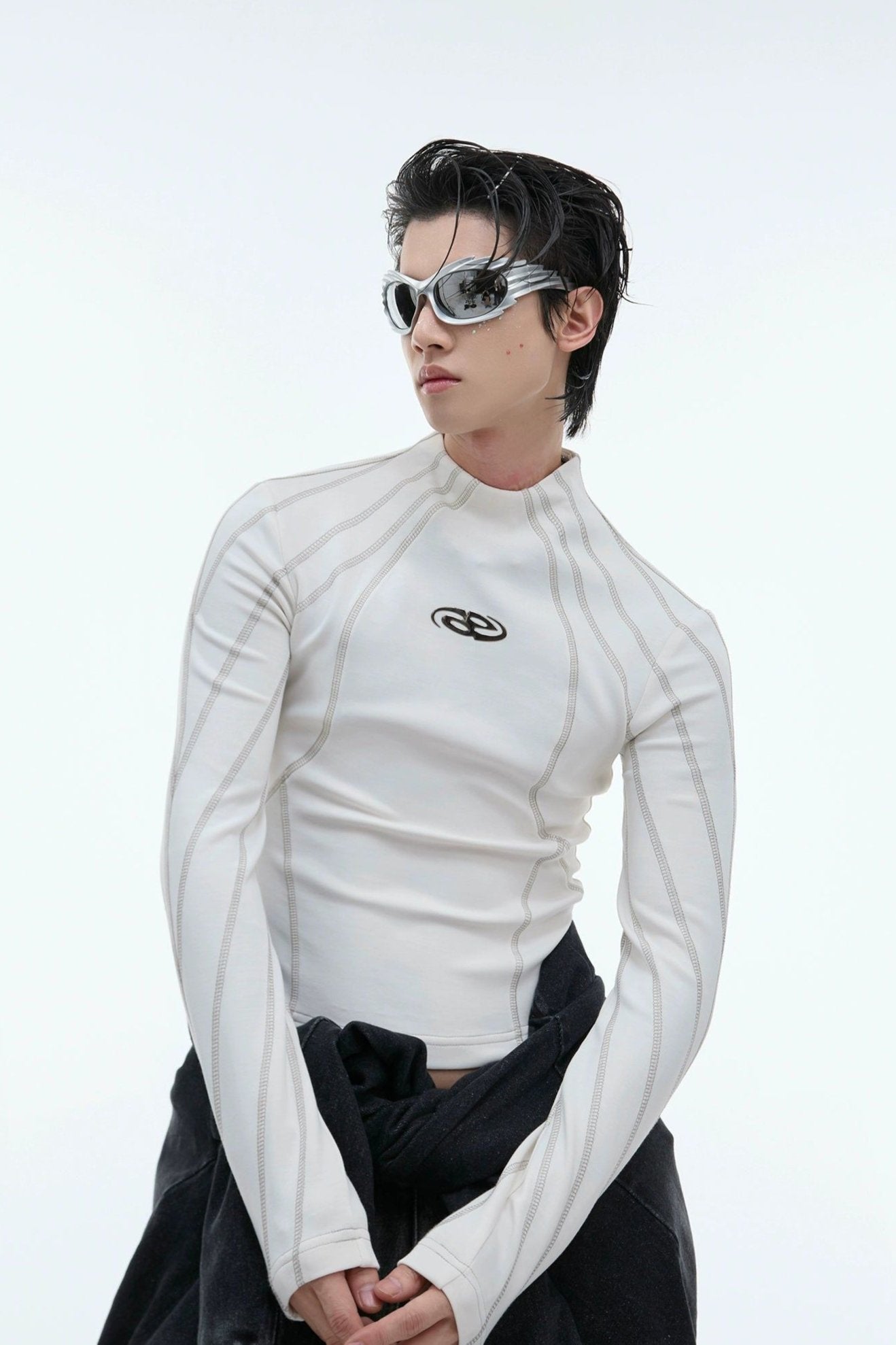 Web Line Slim Fit Cropped Mockneck