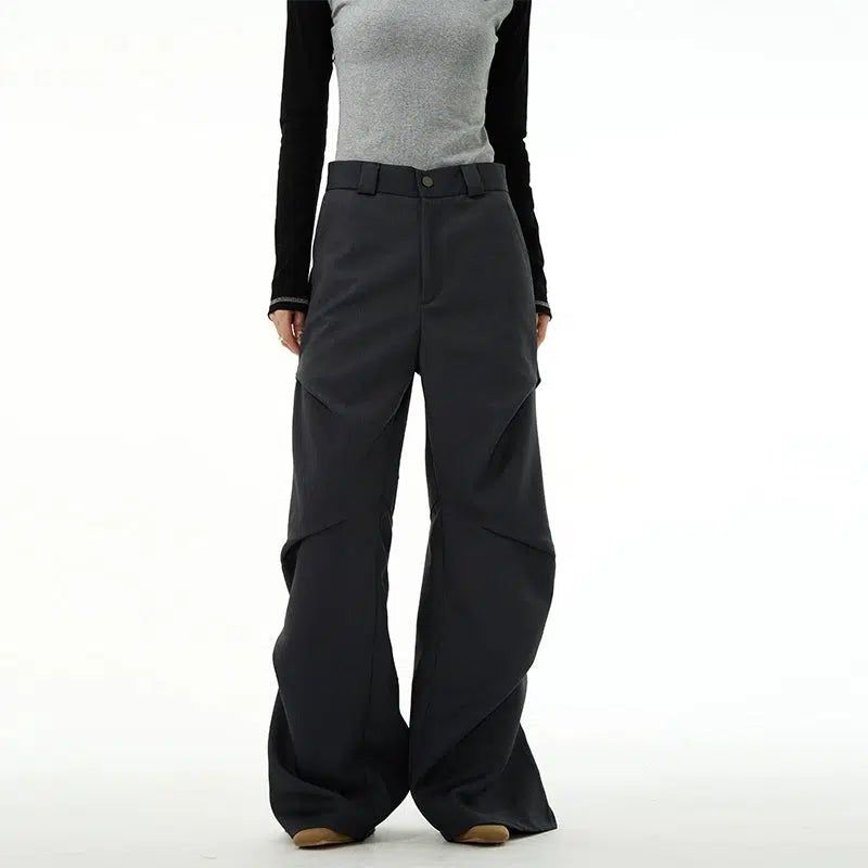 Pleated Loose Fit Pants