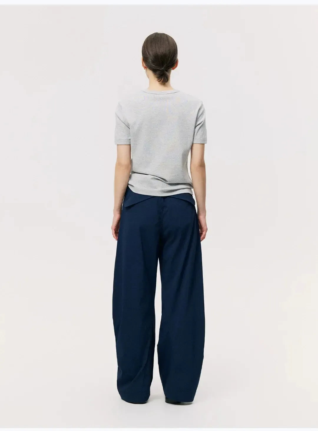 Structured Seamed Barrel Pants