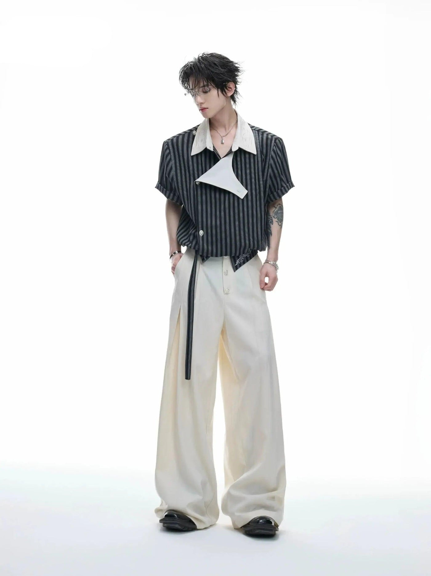 Embroidered High-Waisted Wide Pants