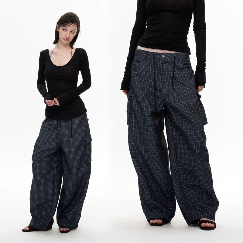 Embossed Pockets Patterned Barrel Pants