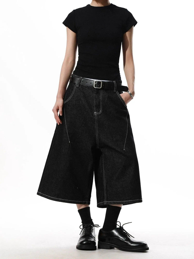 Wash Contrast Stitch Wide Denim Shorts