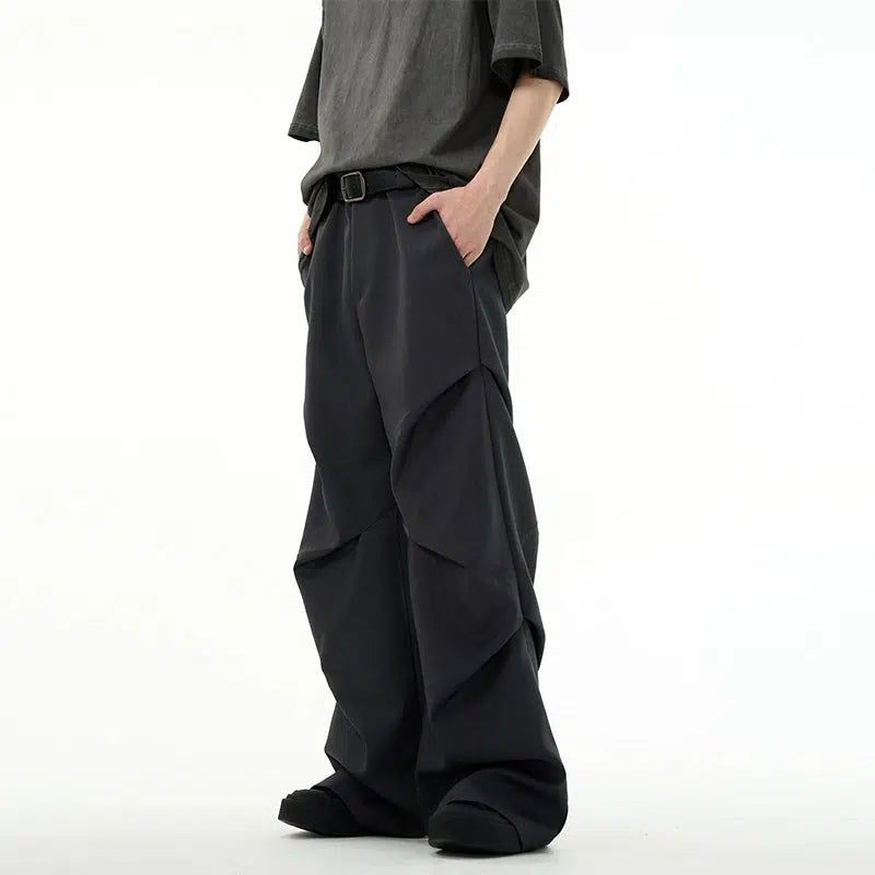Pleated Loose Fit Pants