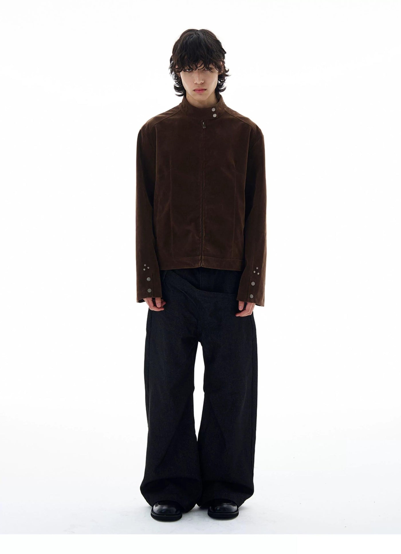 Sleek Stand Collar Zipped Jacket
