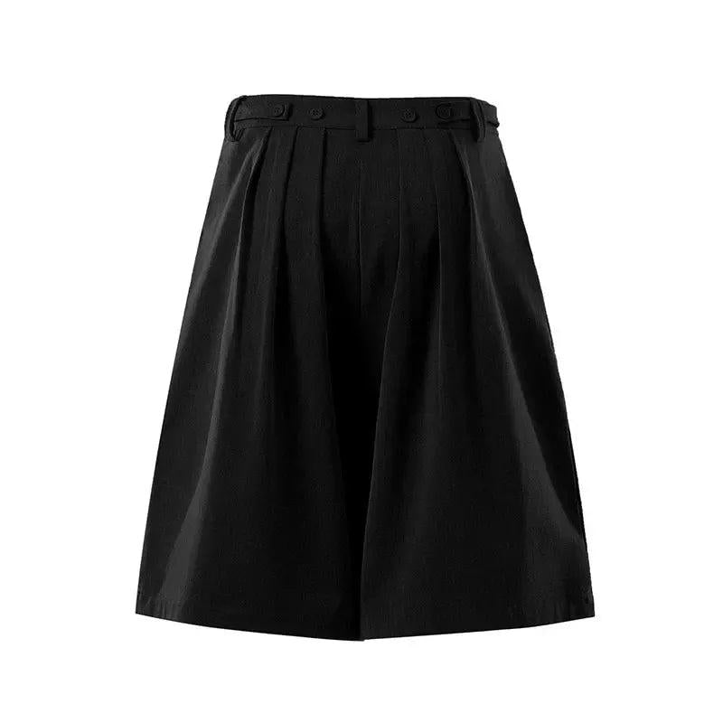 Boxy Fit Pleated Suit Shorts