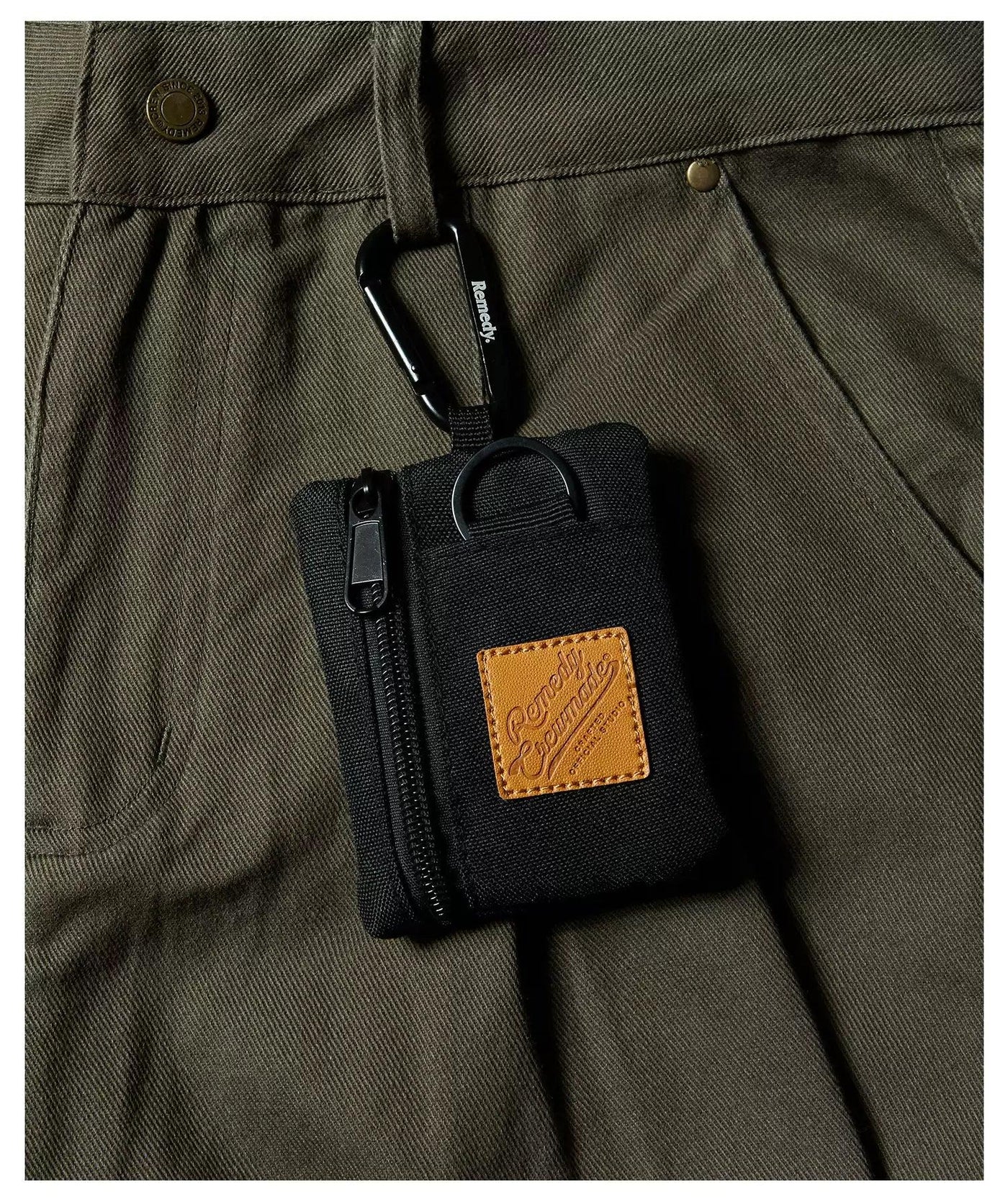 Utility Wallet Pants Chain