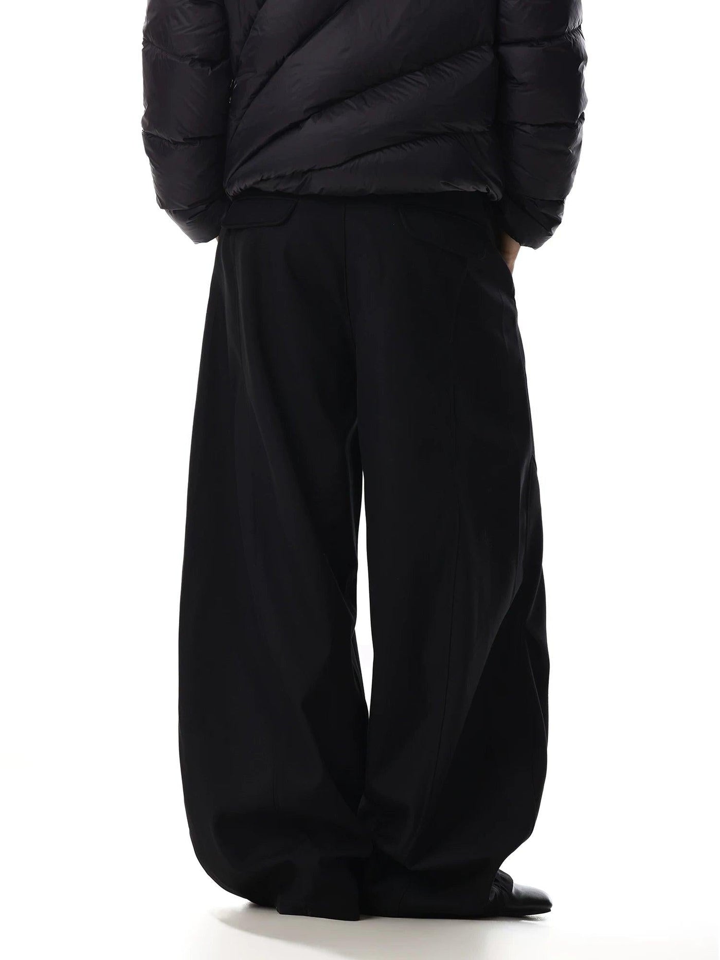 Curved Cut Wide Leg Trousers