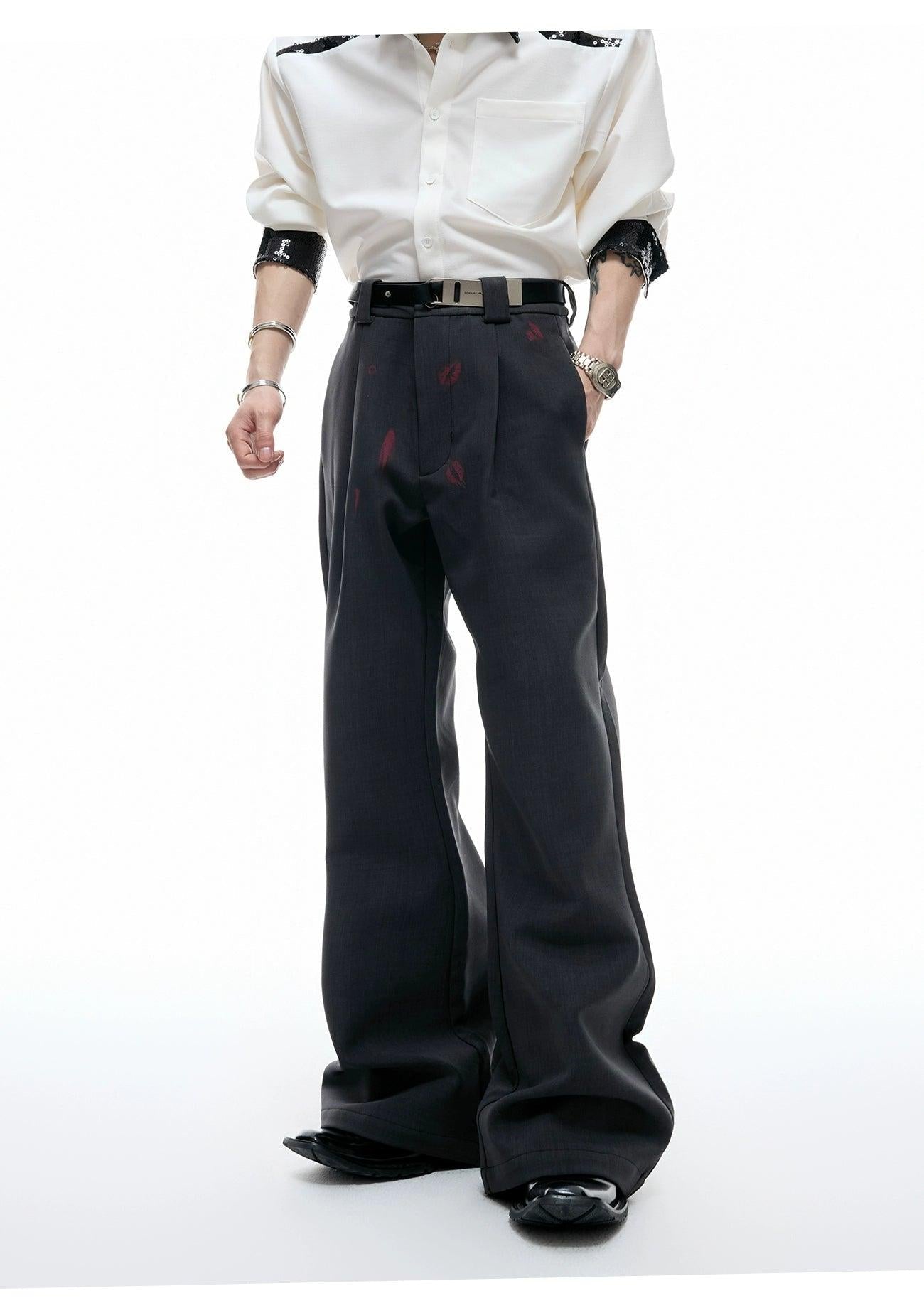 Pleated Lip Print Flared Trousers