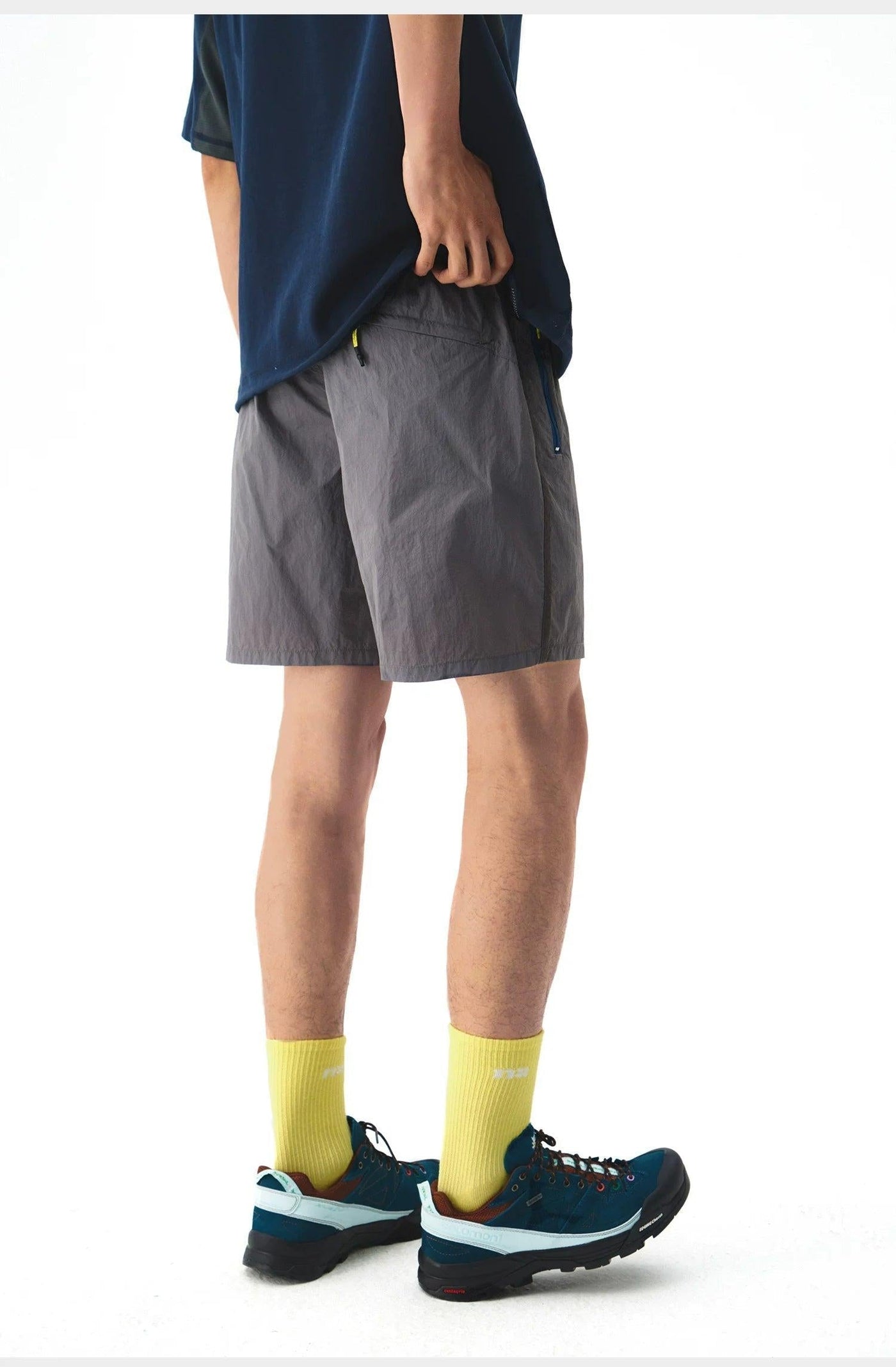 Contrast Zipped Pocket Athletic Shorts