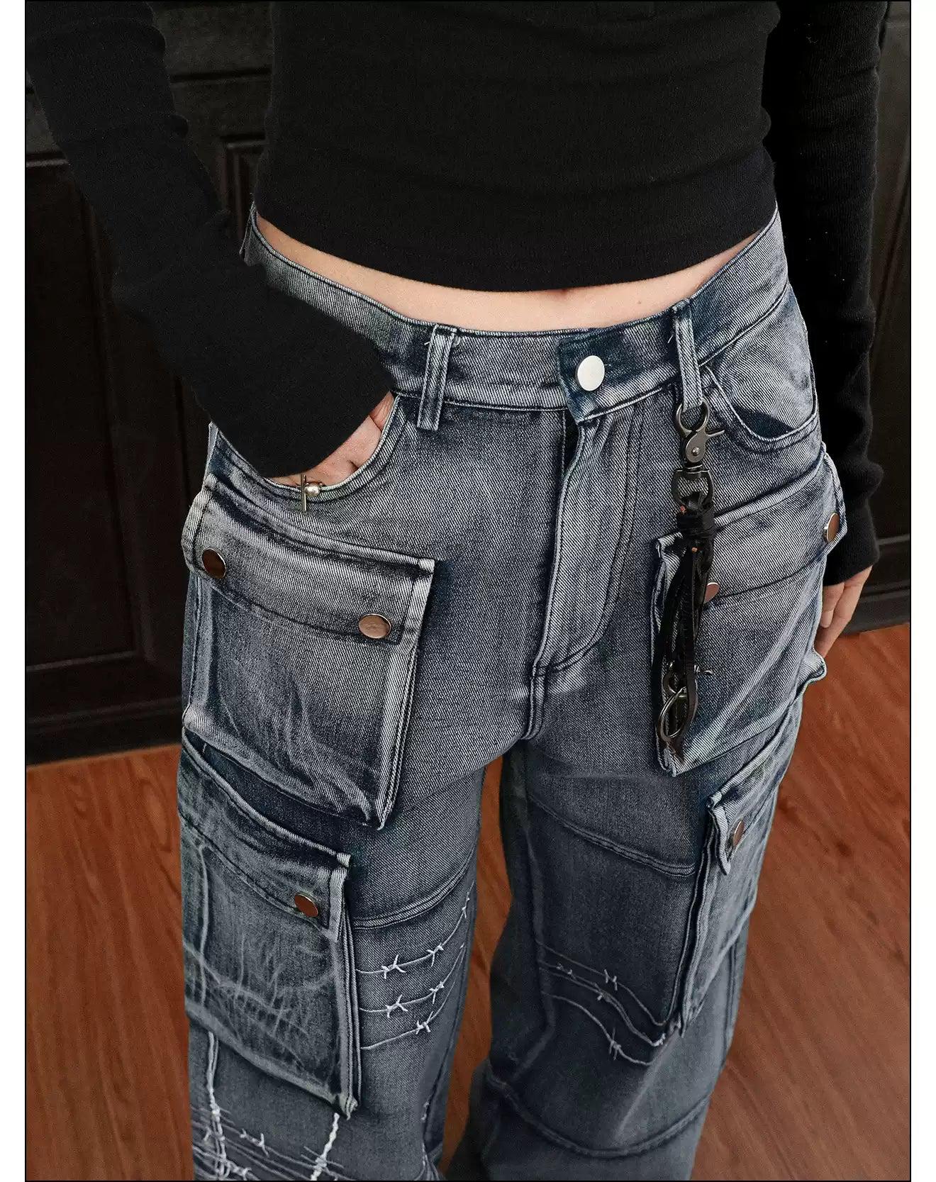 Washed Thorn Embroidery Cargo Jeans