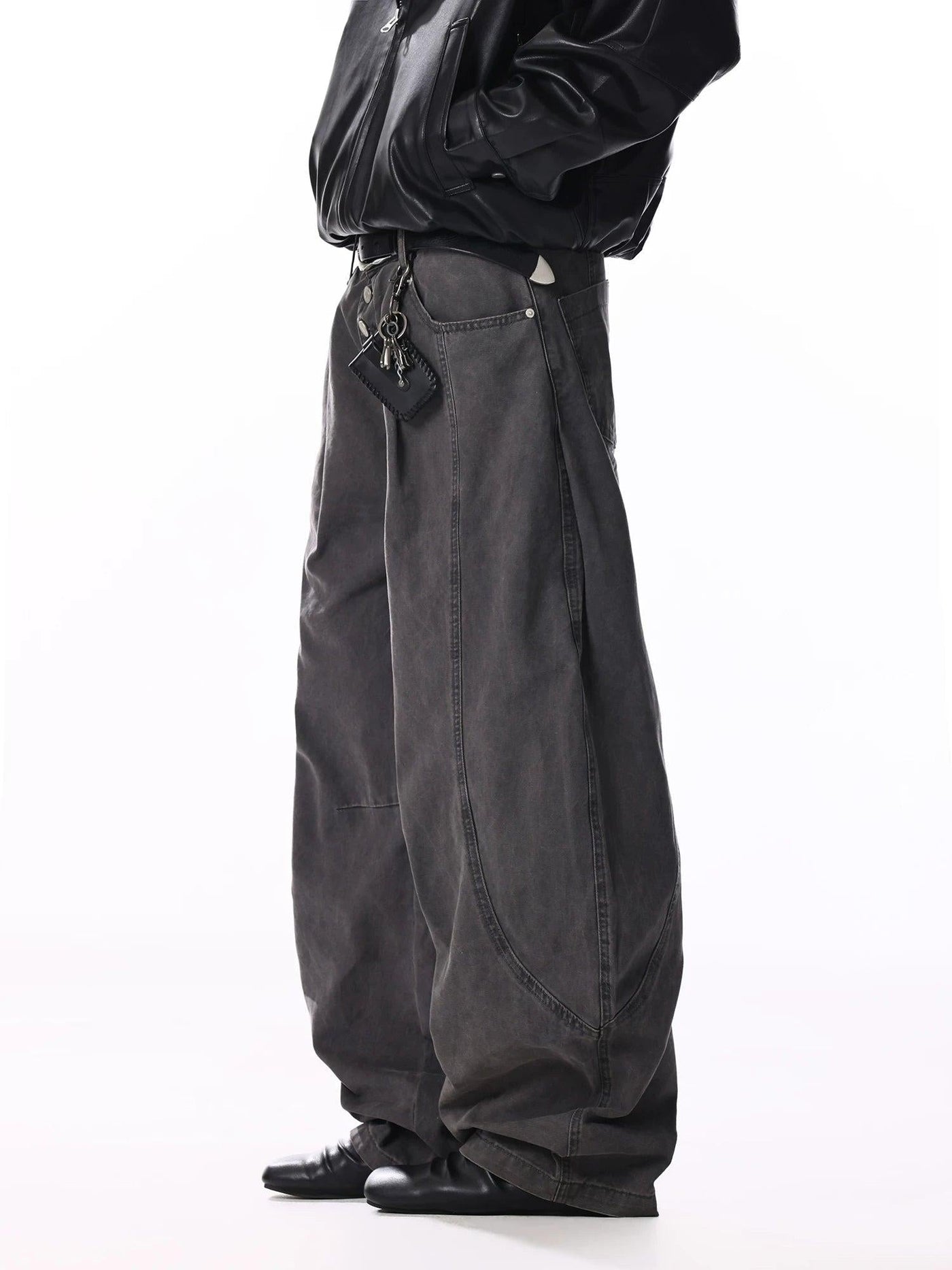 Washed Pleated Curved Pants