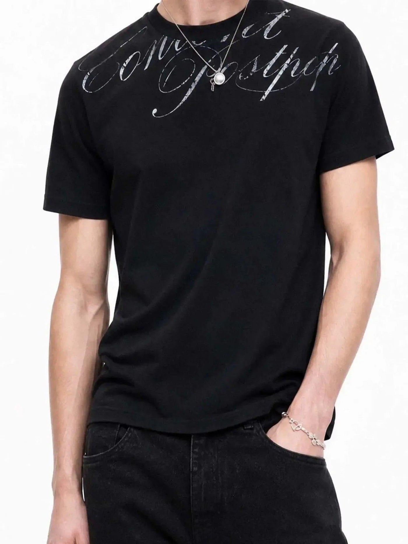 Fitted Graphic Letter T-Shirt