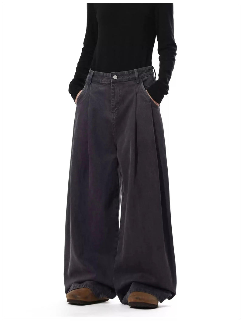 Washed Loose Fit Jeans