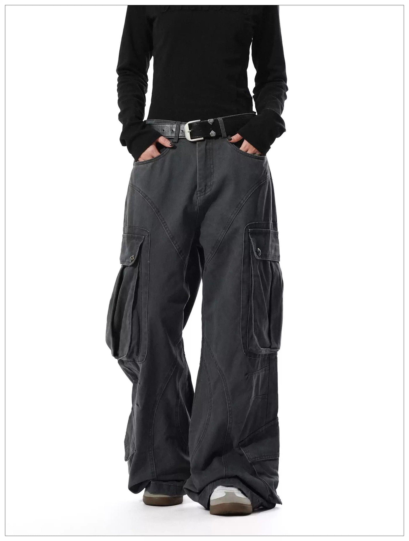 Side Pockets Structured Cargo Jeans