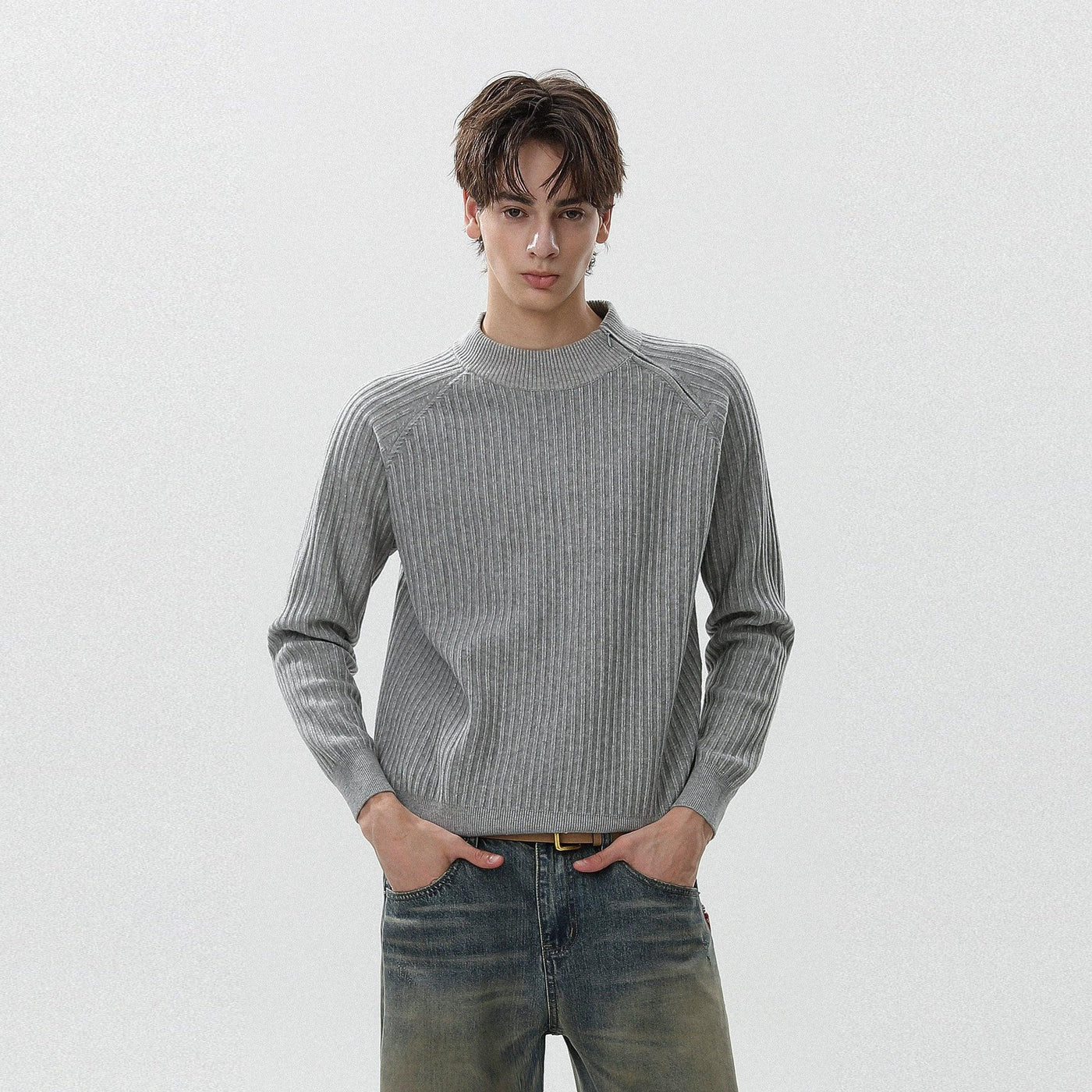 Zipped Slit Textured Sweater