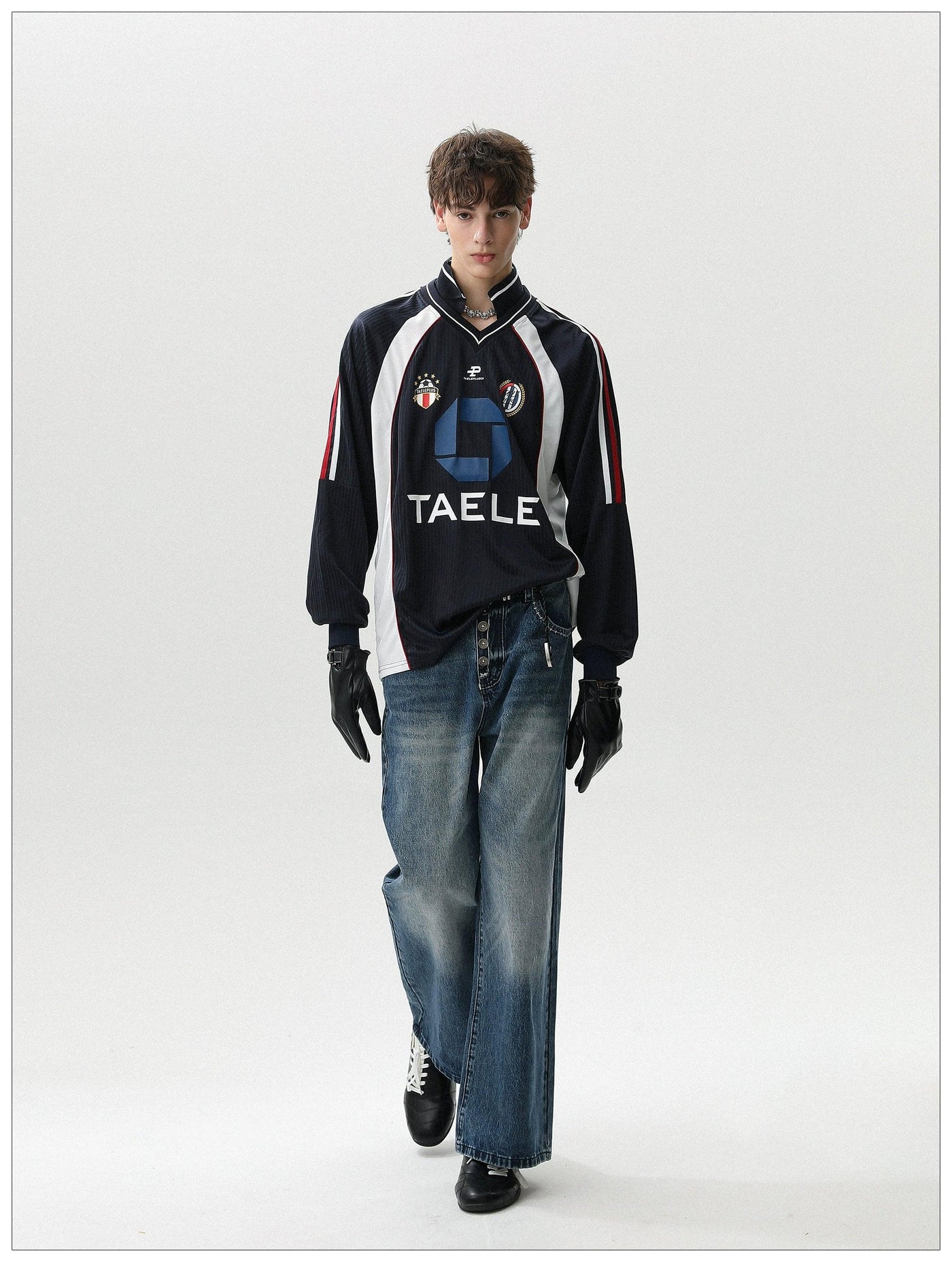 Straight Leg Faded Versatile Jeans