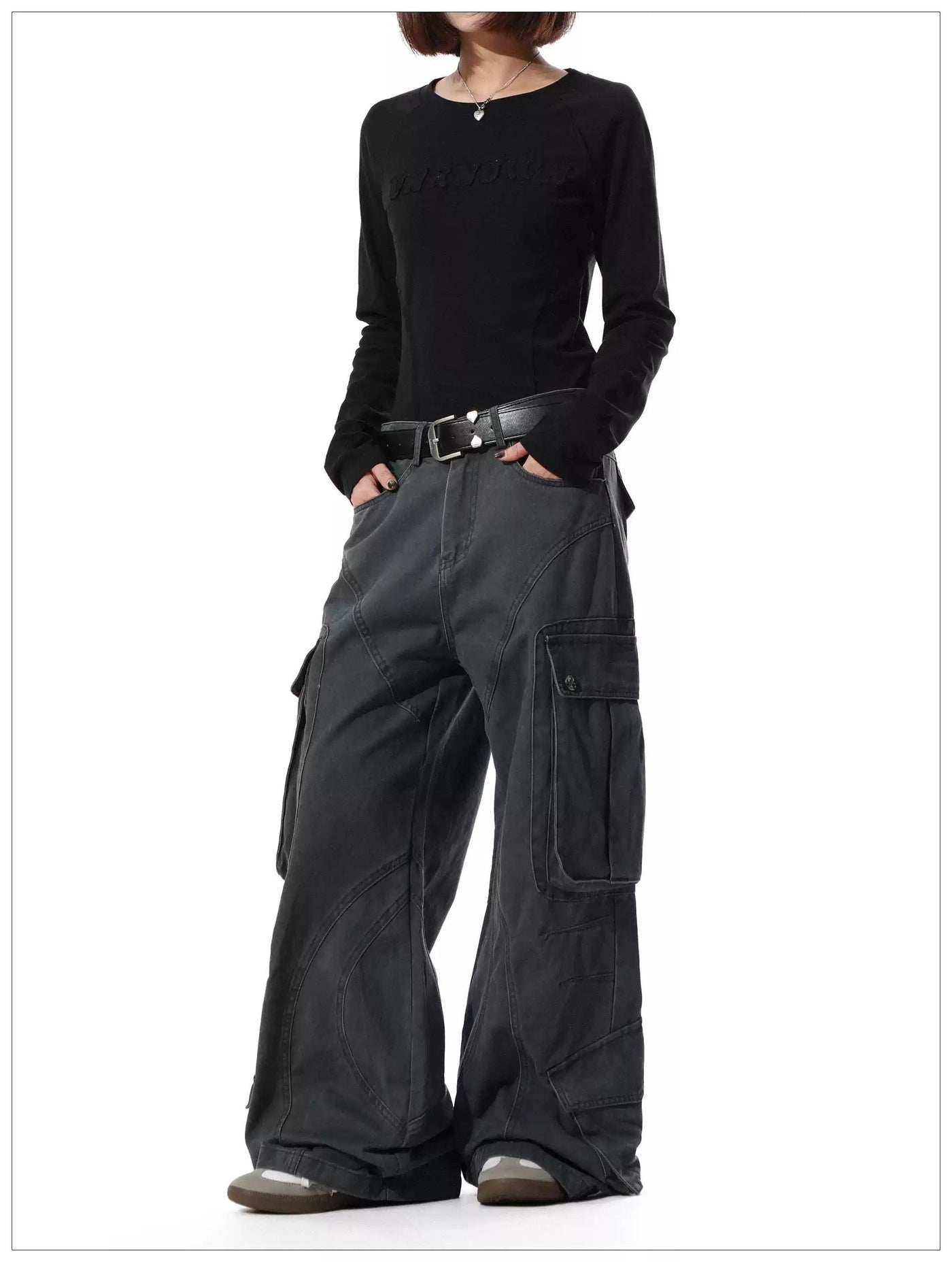Side Pockets Structured Cargo Jeans
