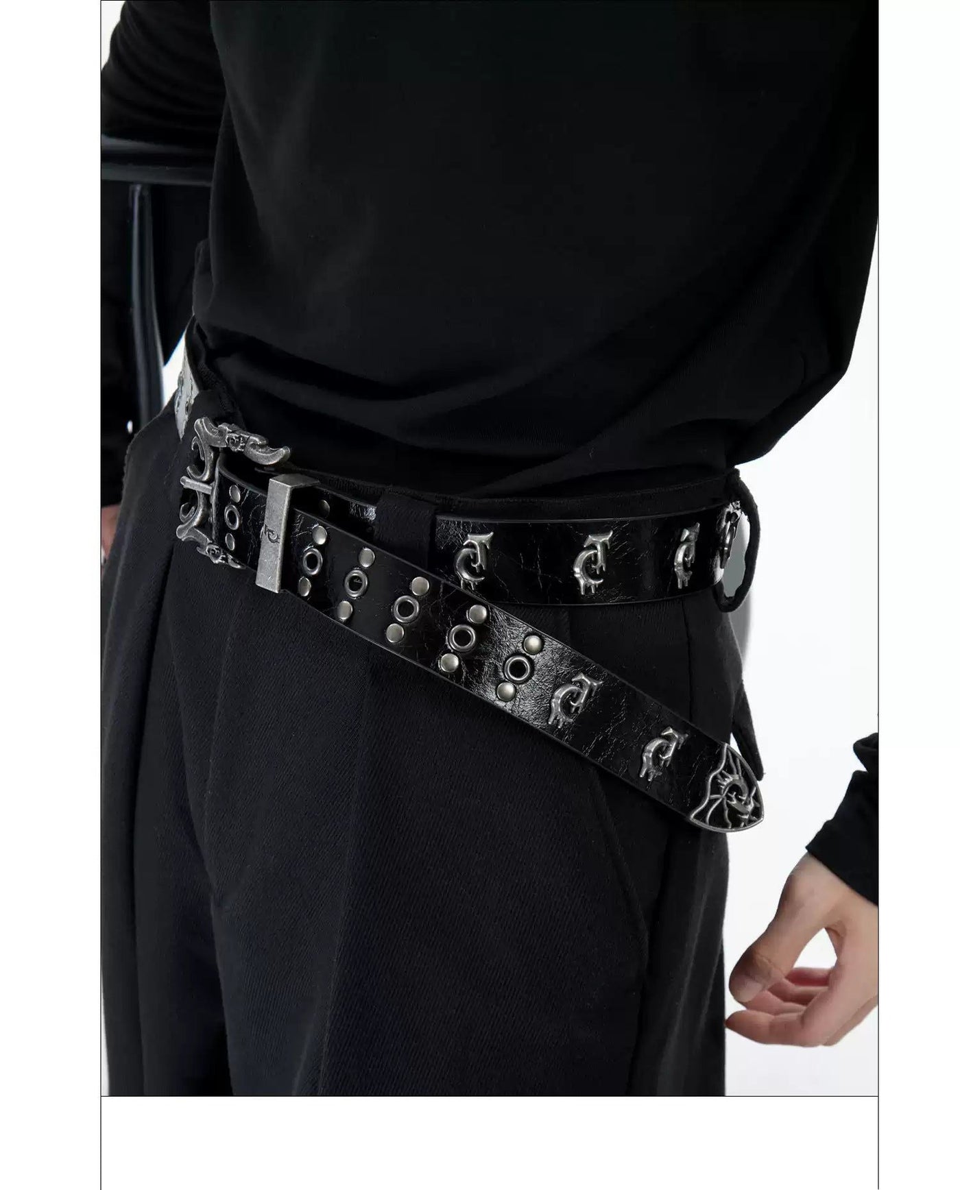 Multi-Detail Waist Belt