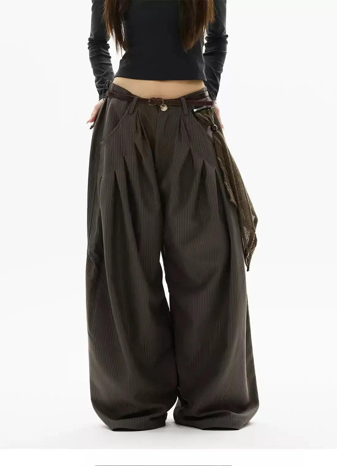 Oversized Fit Pleated Striped Pants