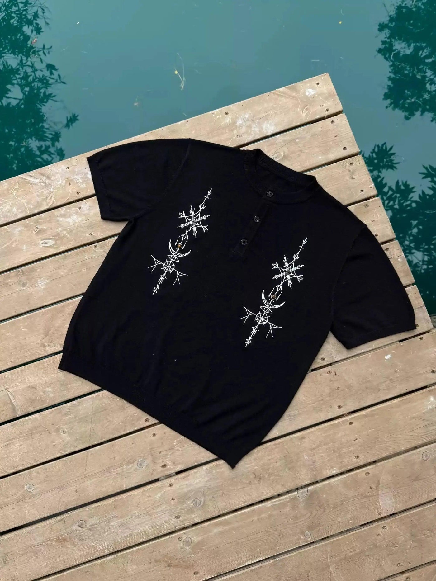 Embroidered Knitted Henley T-Shirt