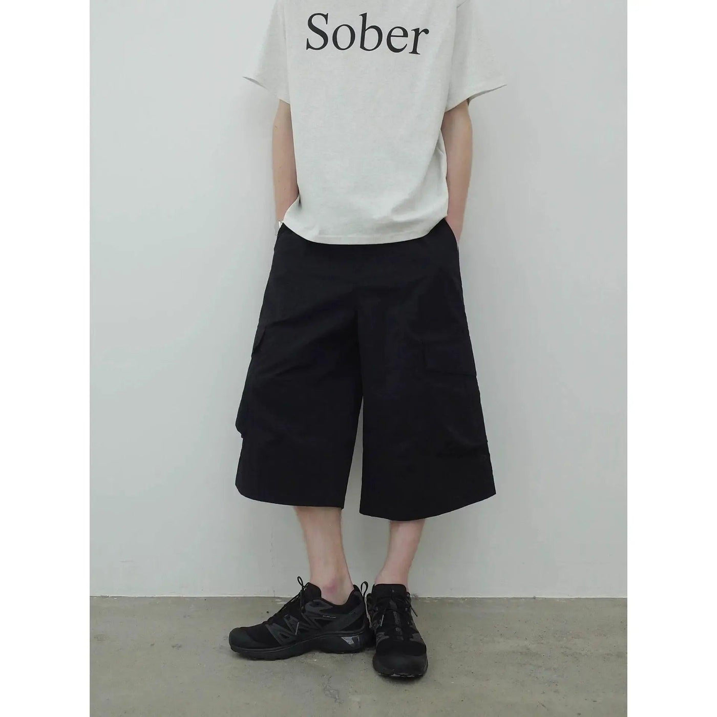 Multi-Pocket Baggy Cargo Shorts