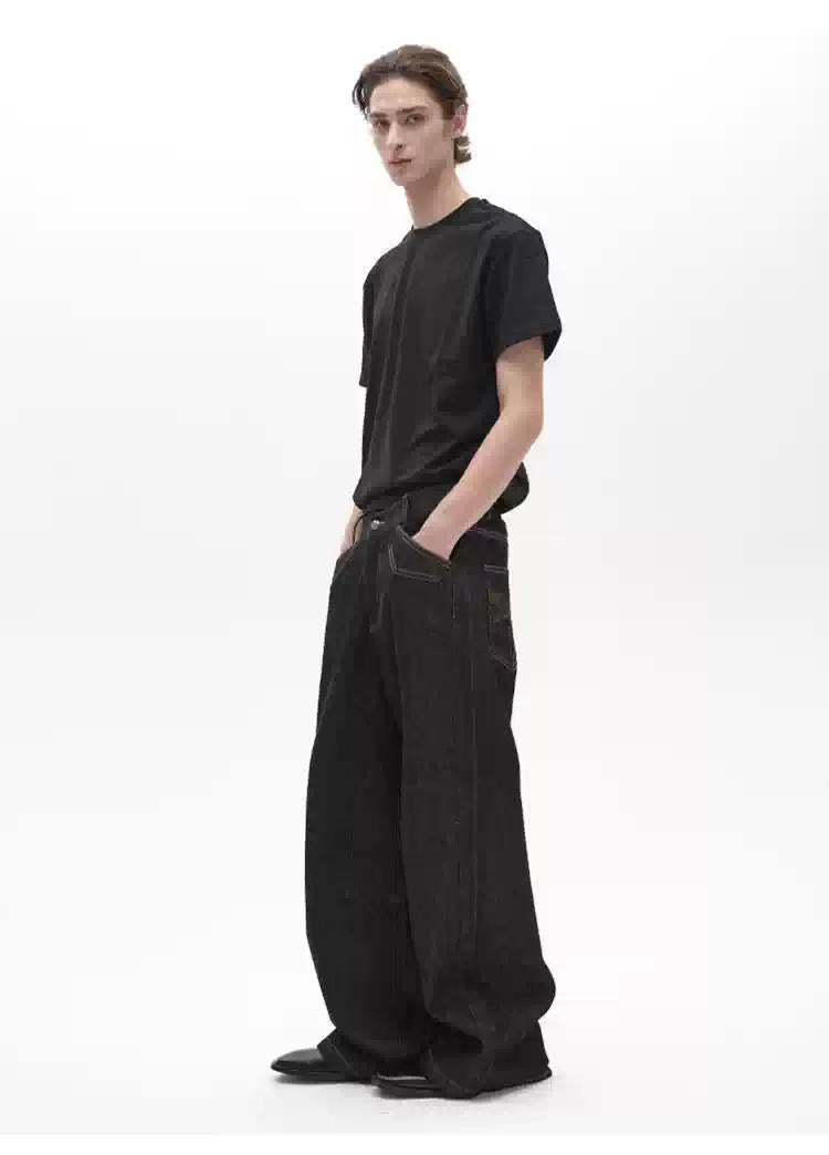 Buttoned Loose Leg Fit Jeans