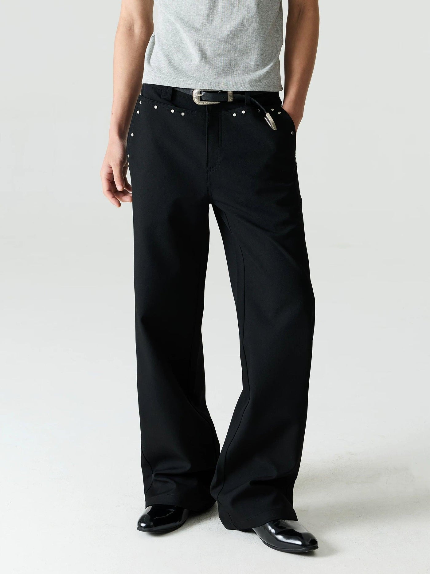 Rivet Front Pocket Flared Pants
