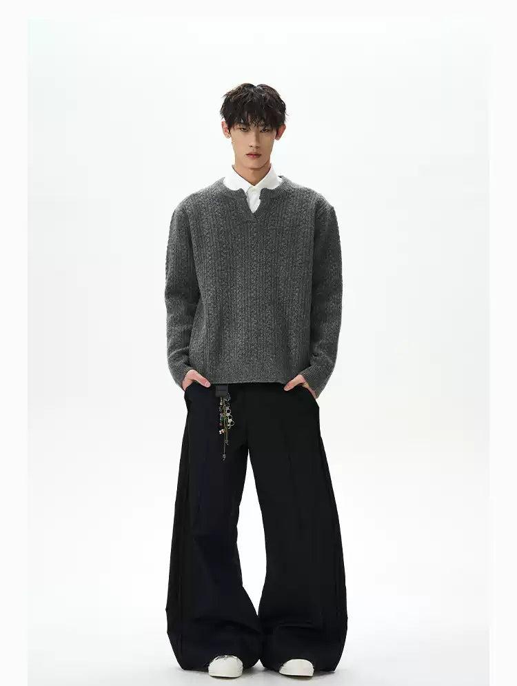 Minimal Neck Cut Patterned Sweater