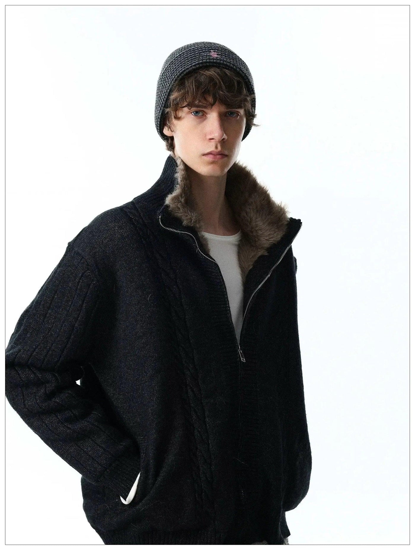 Faux Fur Lined Zipped Knit Jacket