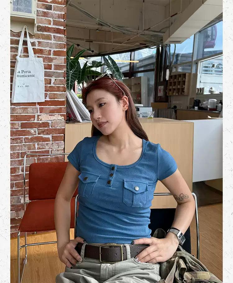 Breast Pockets Slim T-Shirt