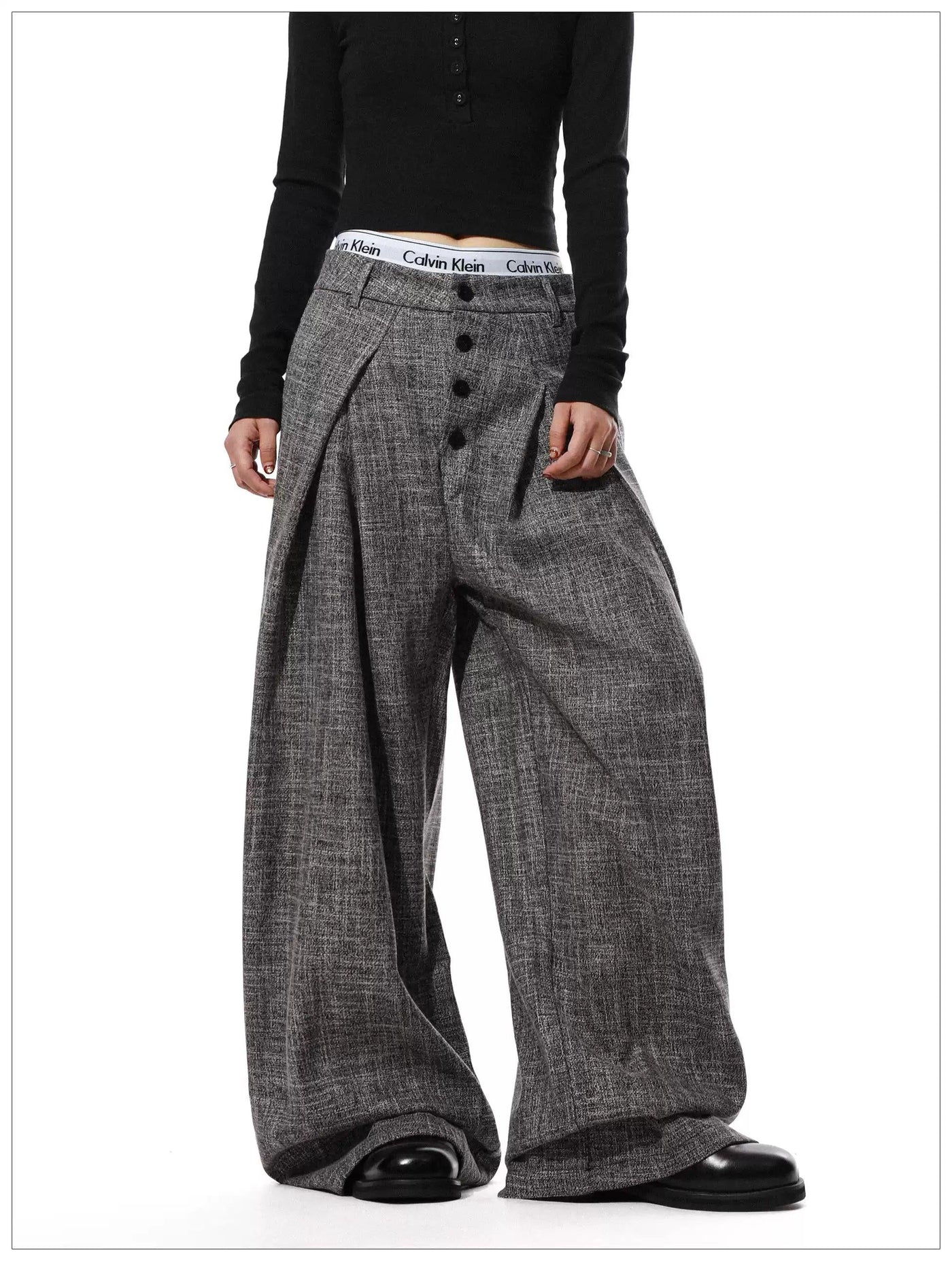Buttoned Folded Pleats Trousers