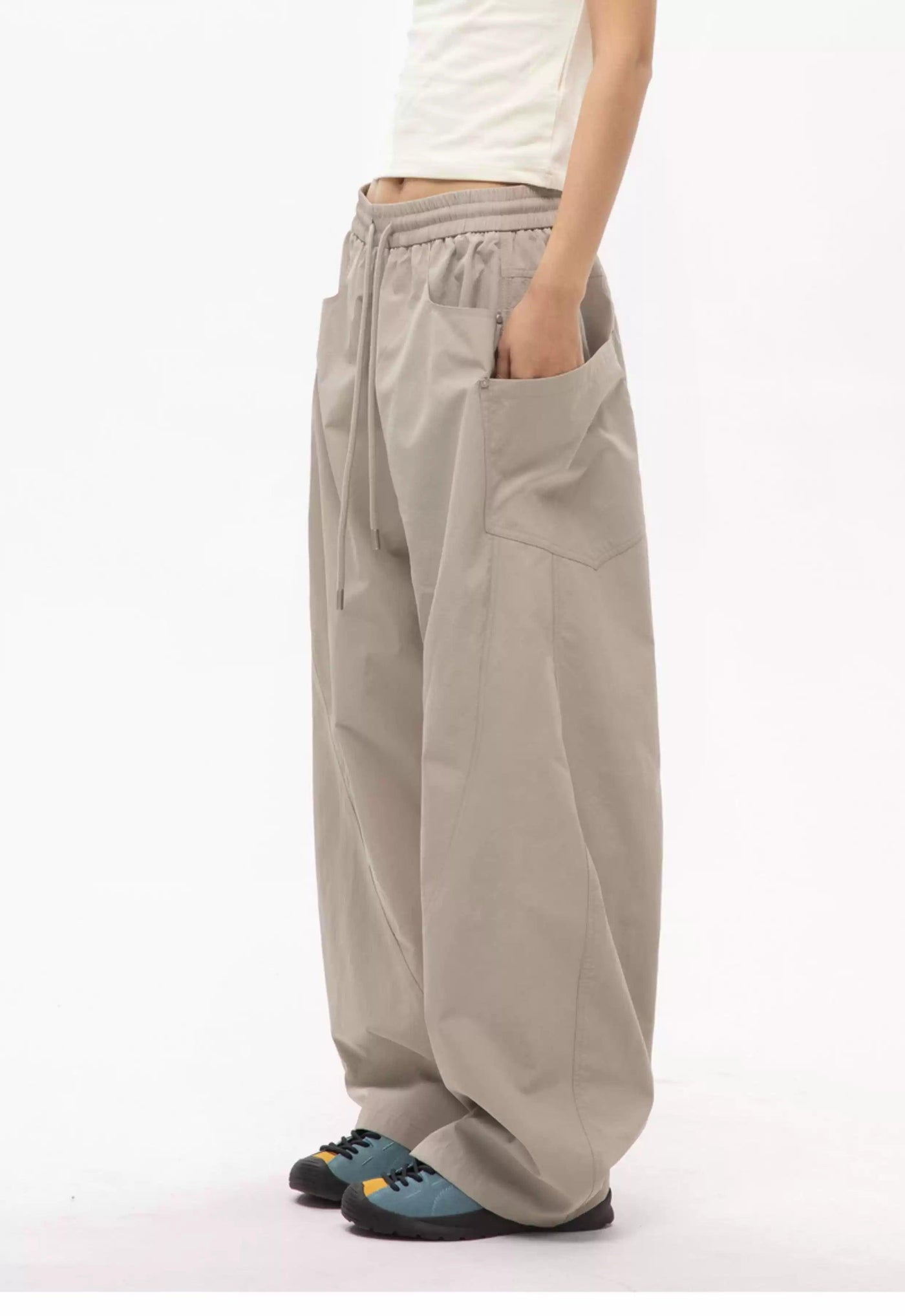 Drawstring Structured Barrel Pants