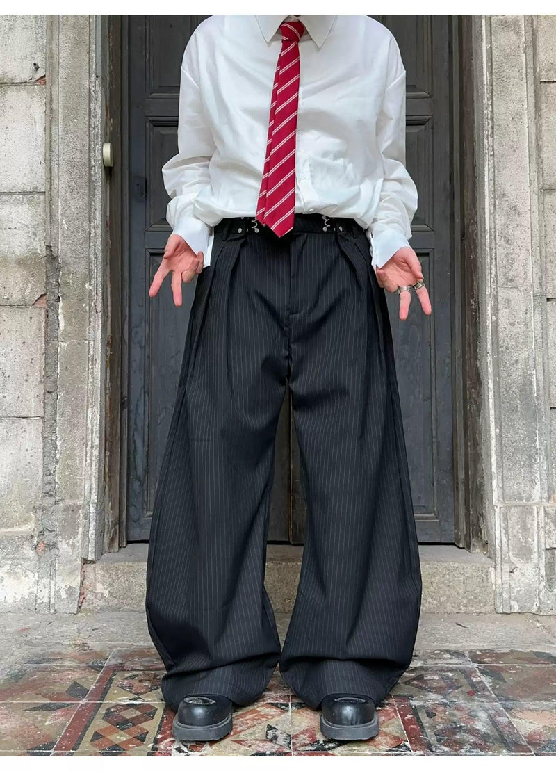 Vertical Stripes Pleated Baggy Pants