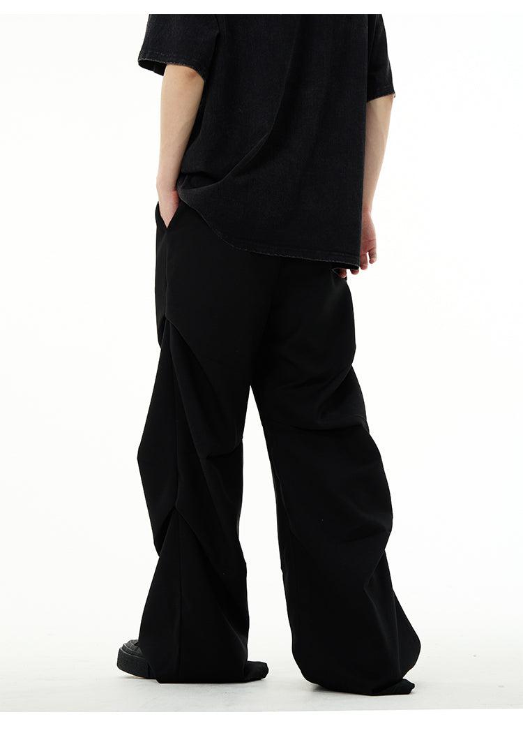 Pleated Loose Fit Pants