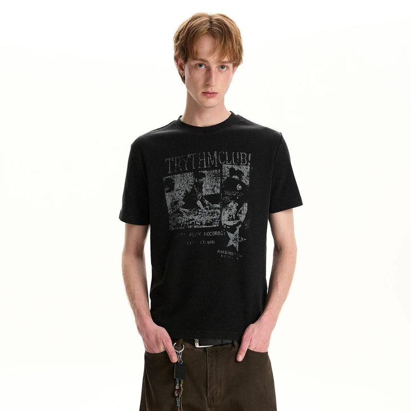 Grunged Graphic Print T-Shirt