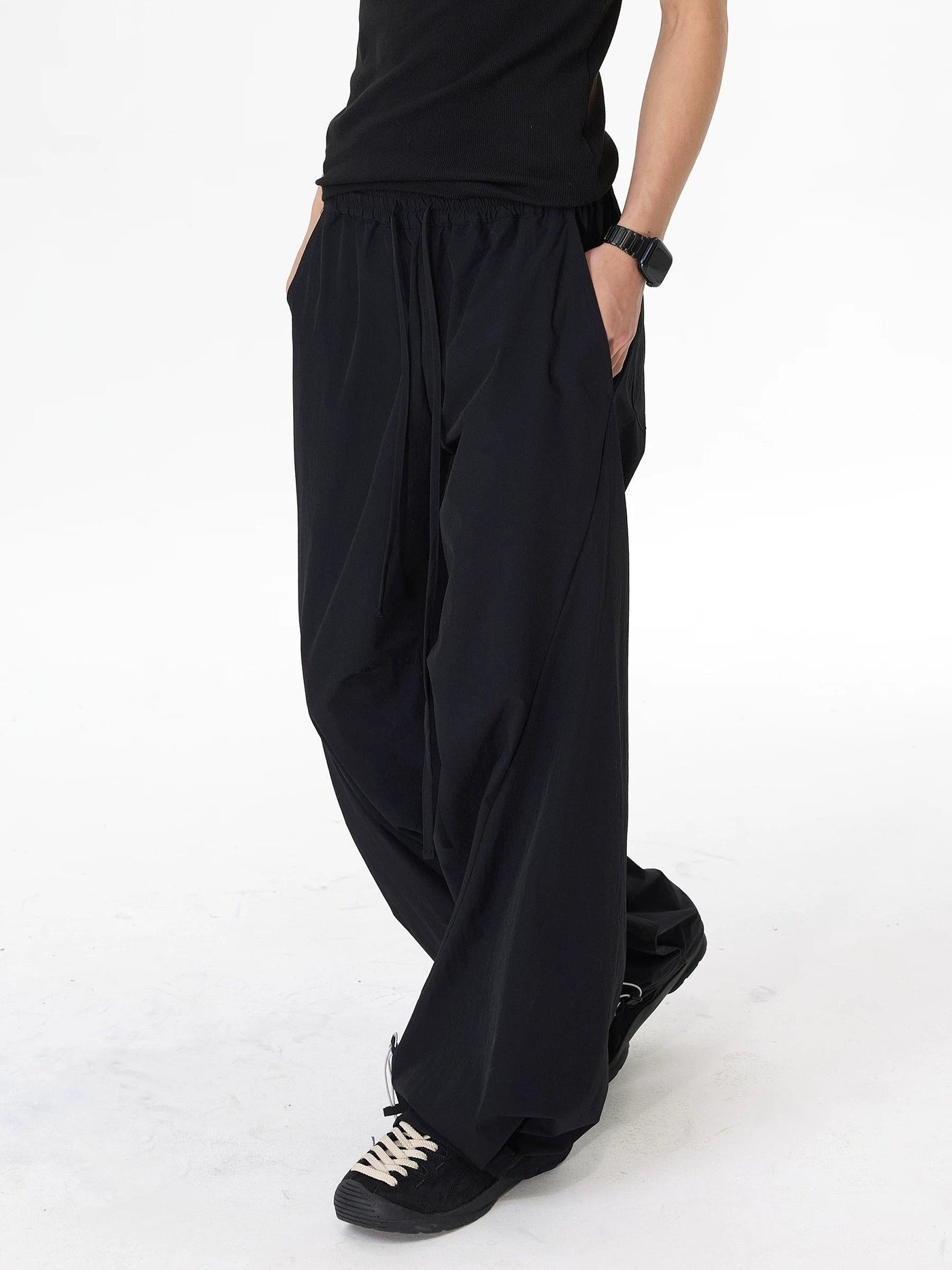 Curved Cut Drawstring Outdoor Pants