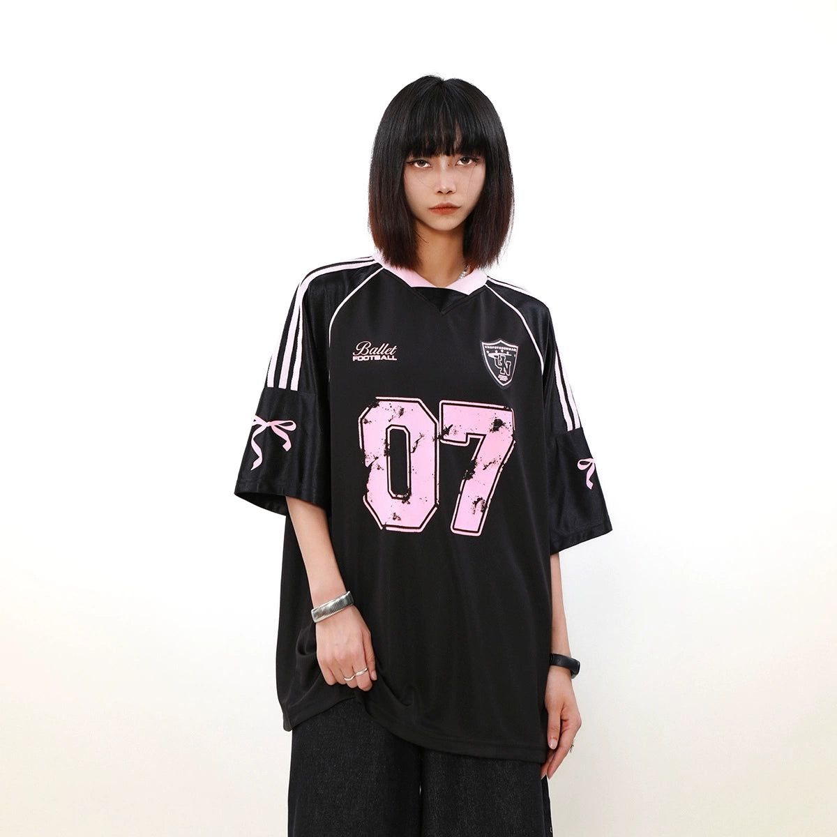 Shiny Spliced Sleeves T-Shirt