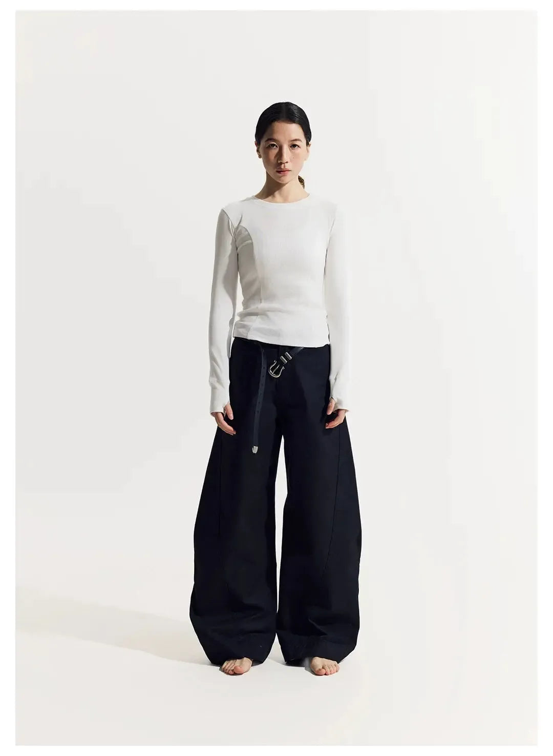Curved Wide Cut Pants