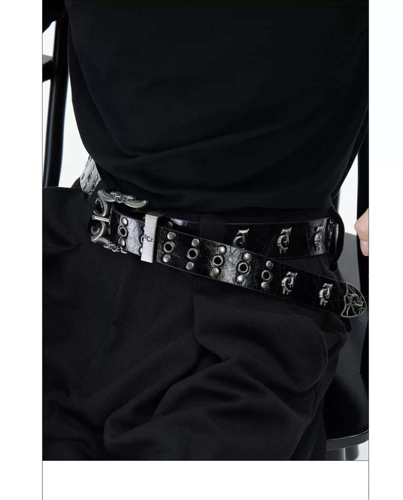 Multi-Detail Waist Belt