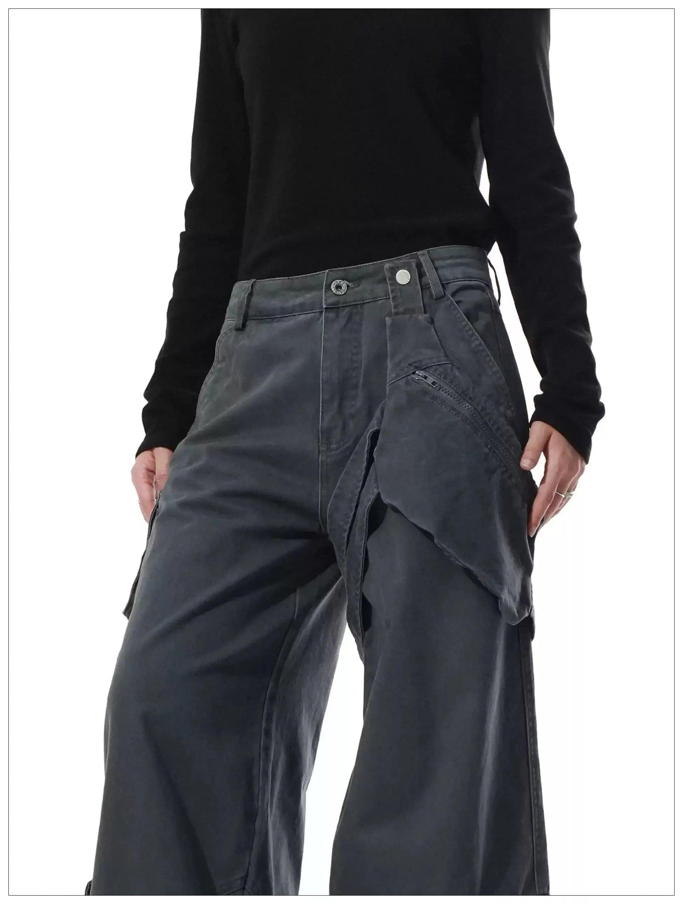 Strapped Pockets Wide Leg Jeans