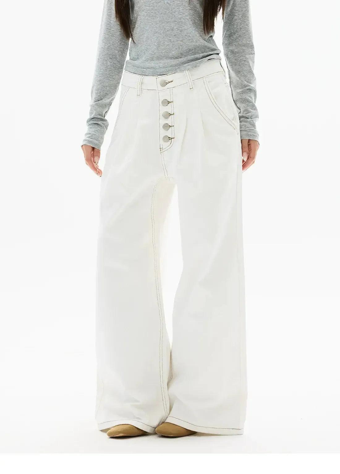 Contrast Outlined Buttoned Jeans