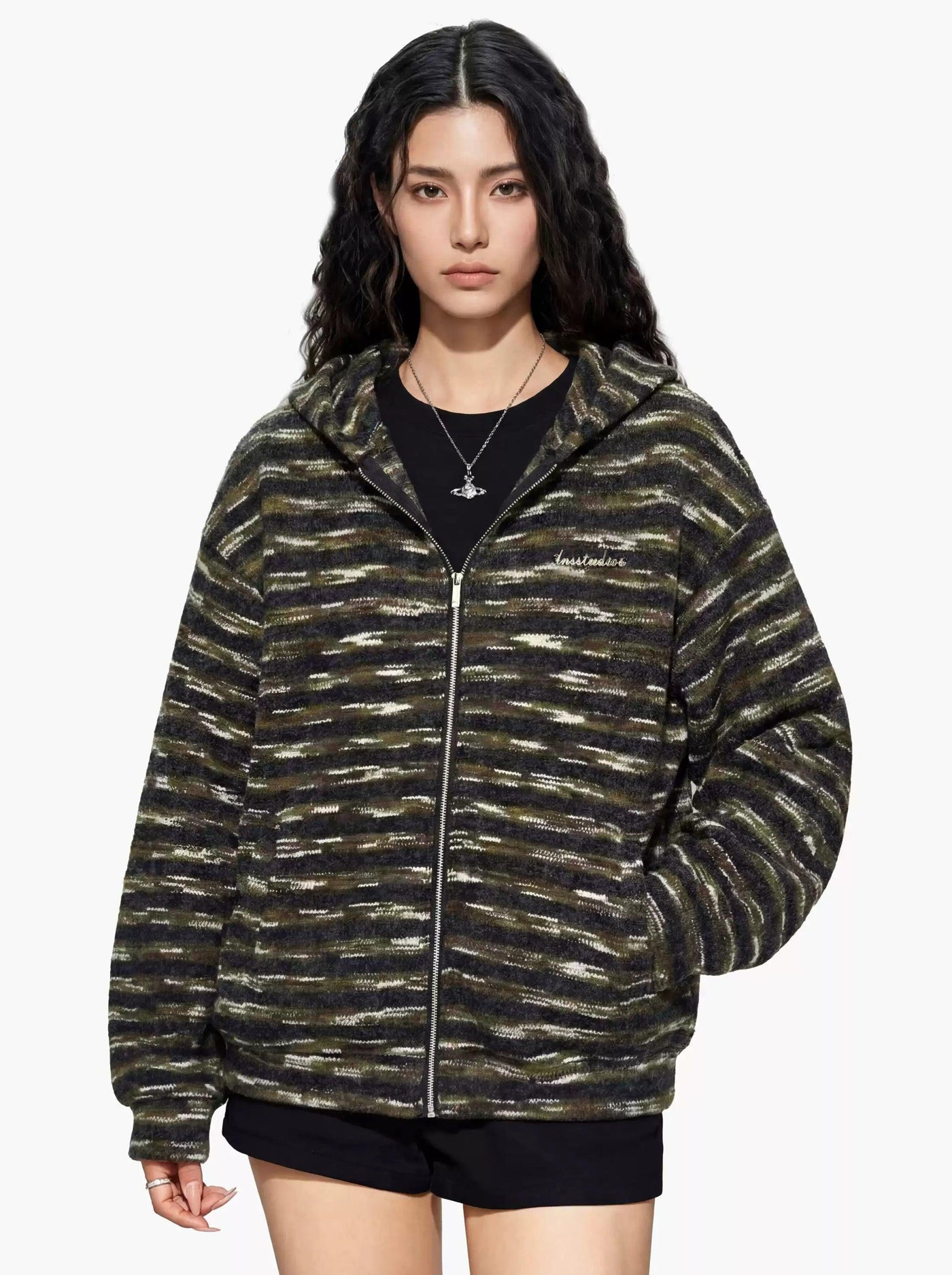 Patterns Side Pockets Hooded Jacket